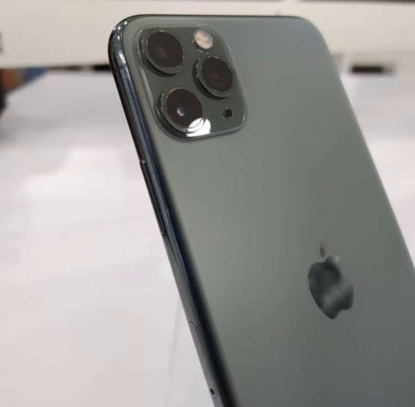 For sell brand new original Apple IPhone 11 pro max в 