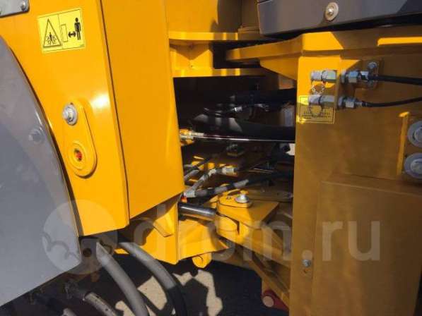 Фронтальный погрузчик XCMG LW500FN в Кемерове фото 4