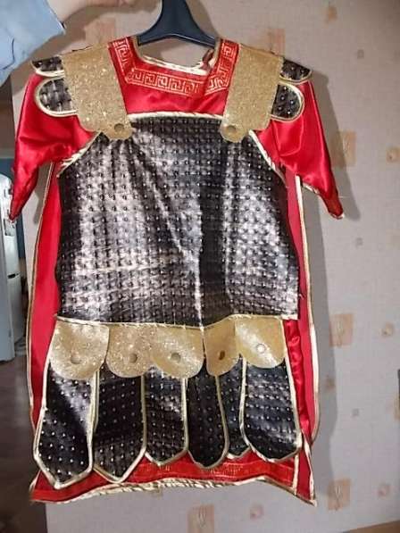 Продам карнавальный костюм римского воина для мальчика 8-10