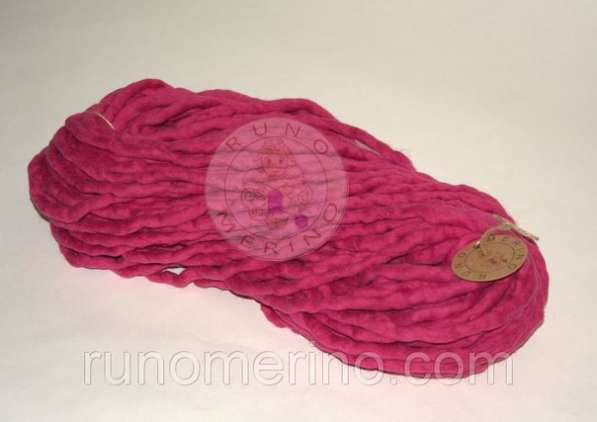 Толстая пряжа ручного прядения цвет №5 ФУКСИЯ в фото 11