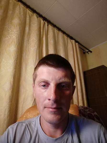 Саша Павлов, 38 лет, хочет пообщаться