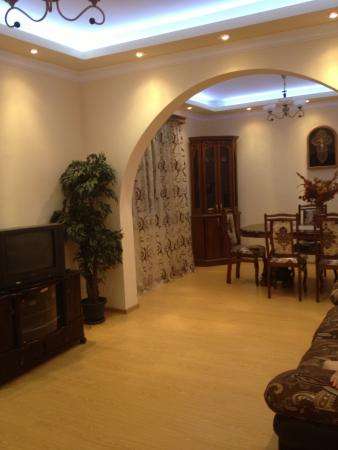 Продаю 2- этажный дом в Арзни.Армения в фото 11