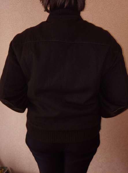 Продам куртку мужскую комбинированная из крокодиловой кожи в Москве фото 5