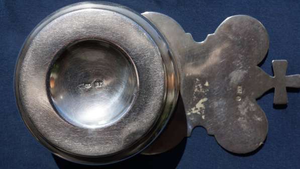 Старинный серебряный корец для теплоты и вина. Конец XIX в в Санкт-Петербурге фото 5