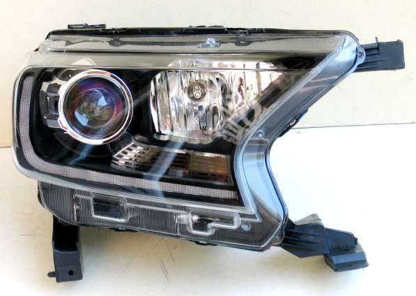 Ford Ranger T7 оптика передняя ксеноновая в фото 3