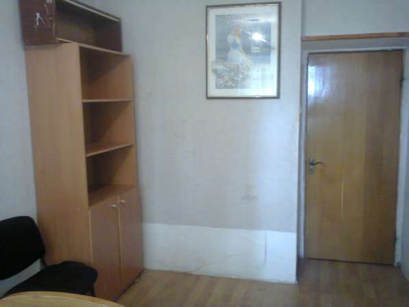 Сдаётся 2-х комнатная квартира на Бочарова в фото 8