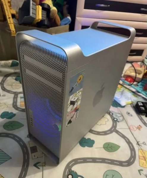 Мощный Компьютер в корпусе Mac Pro