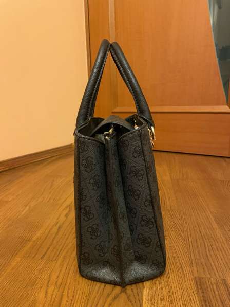 Сумка GUESS оригинал в Москве фото 4