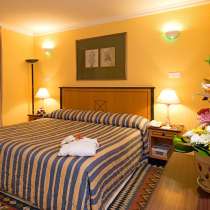 Отель четыре звезды в Марбелье, в Санкт-Петербурге