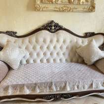 Диван+ кресло в хорошем состоянии, в Москве