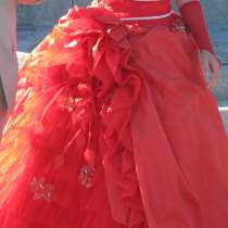 Вечернее(свадебное) платье красного цветаdt, в Пскове