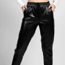 Джоггеры. 52-54, в Москве