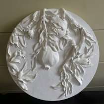 Ботанический барельеф, в Москве