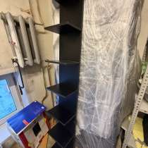 Книжная полка, в Оренбурге