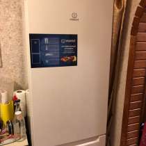 Продаётся холодильник Indesit DF 4180 E, в Одинцово