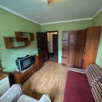 2к. кв. м-н Зеленый с мебелью и техникой, в г.Макеевка