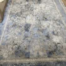 Иранский ковёр, в Москве