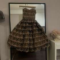 Платье, в Москве