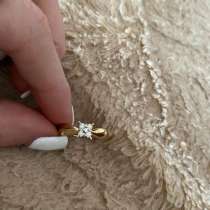 Золотое кольцо с бриллиантами, в Владикавказе