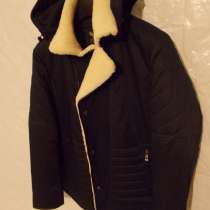 Куртка новая с присоединением снежного цвета, в Кемерове