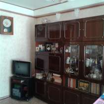 Продам 3 комнатную квартиру на Ратникова, в г.Донецк