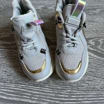 500 руб (37 размер), в Анапе