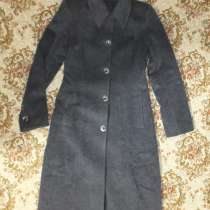 Продам лёгкое женское пальто, в Тольятти