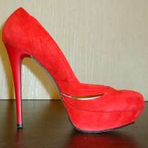 Туфли женские замшевые красные, размер 40-41, в Москве