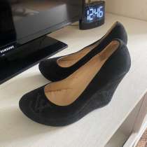 Туфли, в Ростове-на-Дону