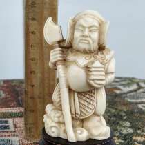 Символическая статуэтка Мудрец. Искусственная кость. Резьба, в Москве