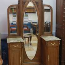 Трюмо с зеркалами, 2 тумбами и мрамором, в Москве