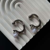 Серьги крупные, в Москве