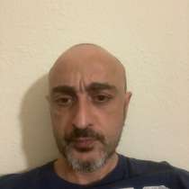 Женщину, в г.Гютерсло