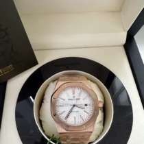 Механические часы, в Москве