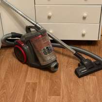 Продам пылесос в идеальном состоянии, в Ростове-на-Дону