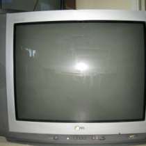 телевизор LG 72см, в Томске