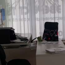 Сдам Рабочей место стол в Супер Видовой Офис- 10 000р, в Севастополе