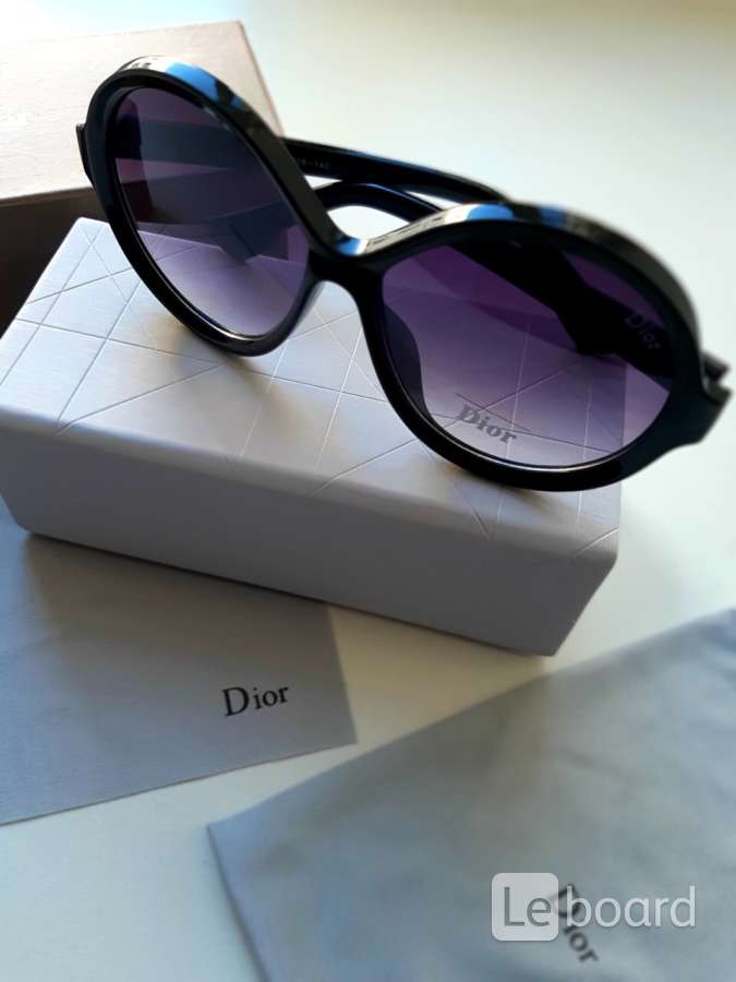 Солнцезащитные женские очки Dior круглые 1219